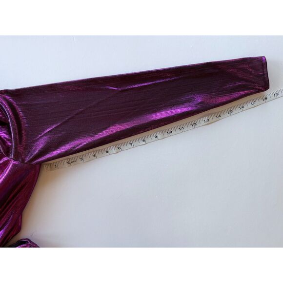 NWT Ieena for Mac Duggal Princess Sleeve Cut Out Metallic Gown in Fuchsia 27060 - Picture 16 of 16